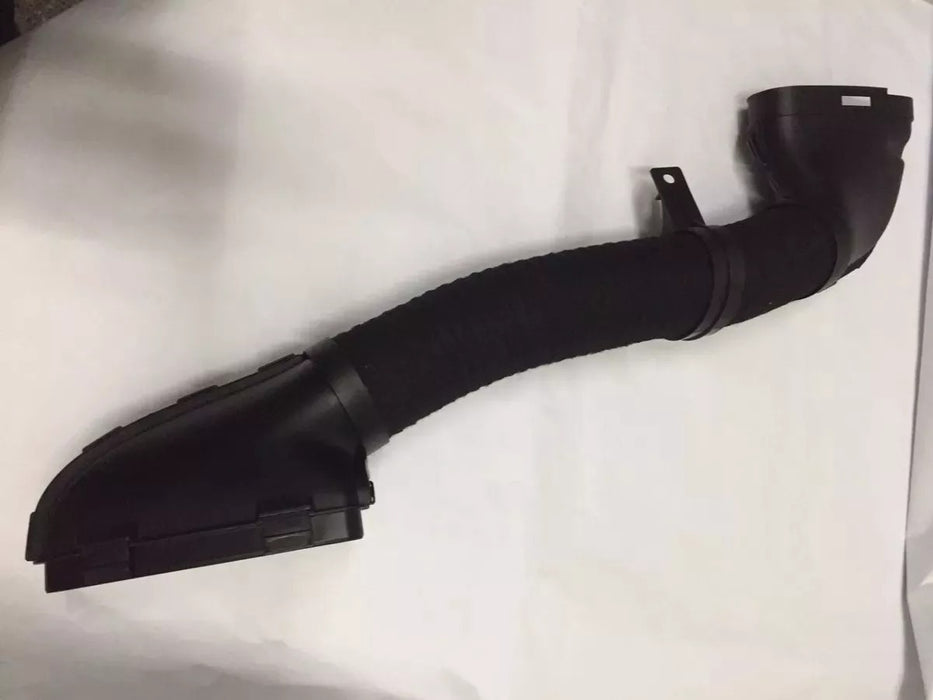 2710900282 Air Intake Pipe W203 C180K/C200K NEW 2003-2007